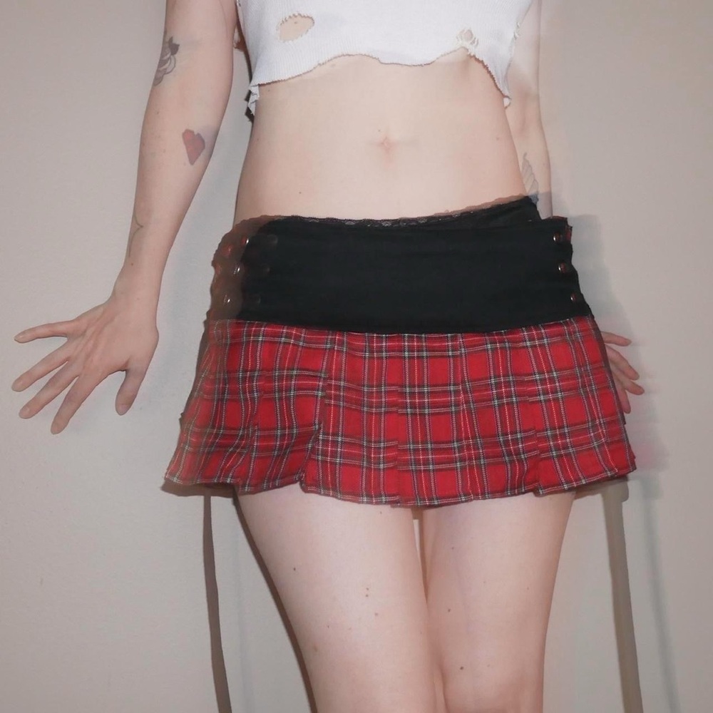Y2k lip service goth red plaid pleated corset mini skirt Sz xl